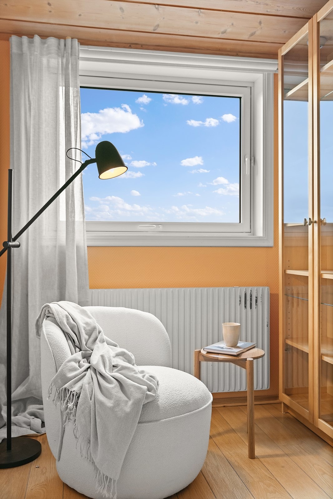 Del av soverom 1 som også kan være fint som omkledningsrom eller kanskje kontor? Galleribilde