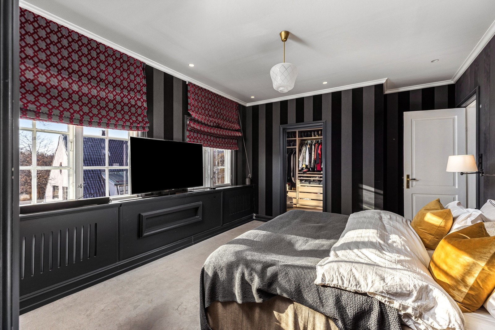 Det er downlights i himlingen. Galleribilde