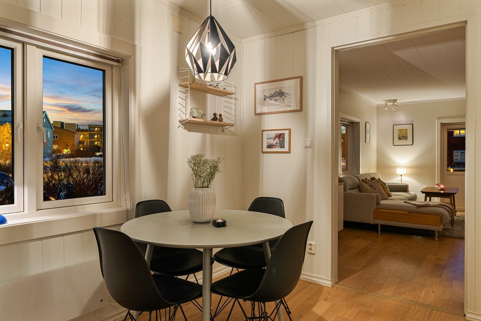 Det er også godt med plass til spiseavdeling her. Galleribilde