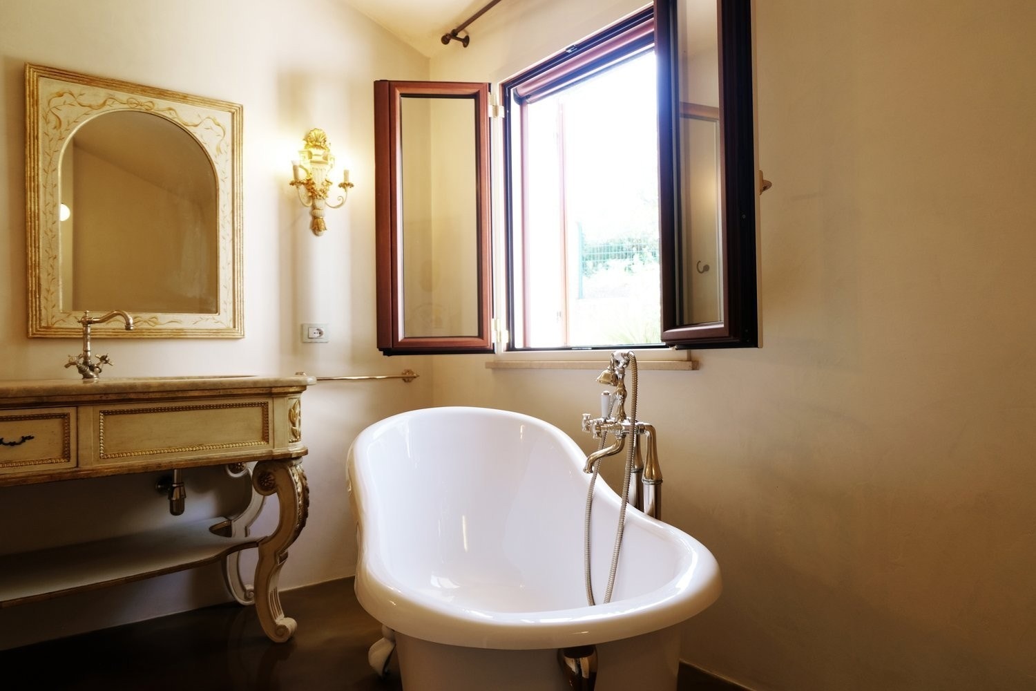 Det er 3 bad alle av høy standard. Galleribilde