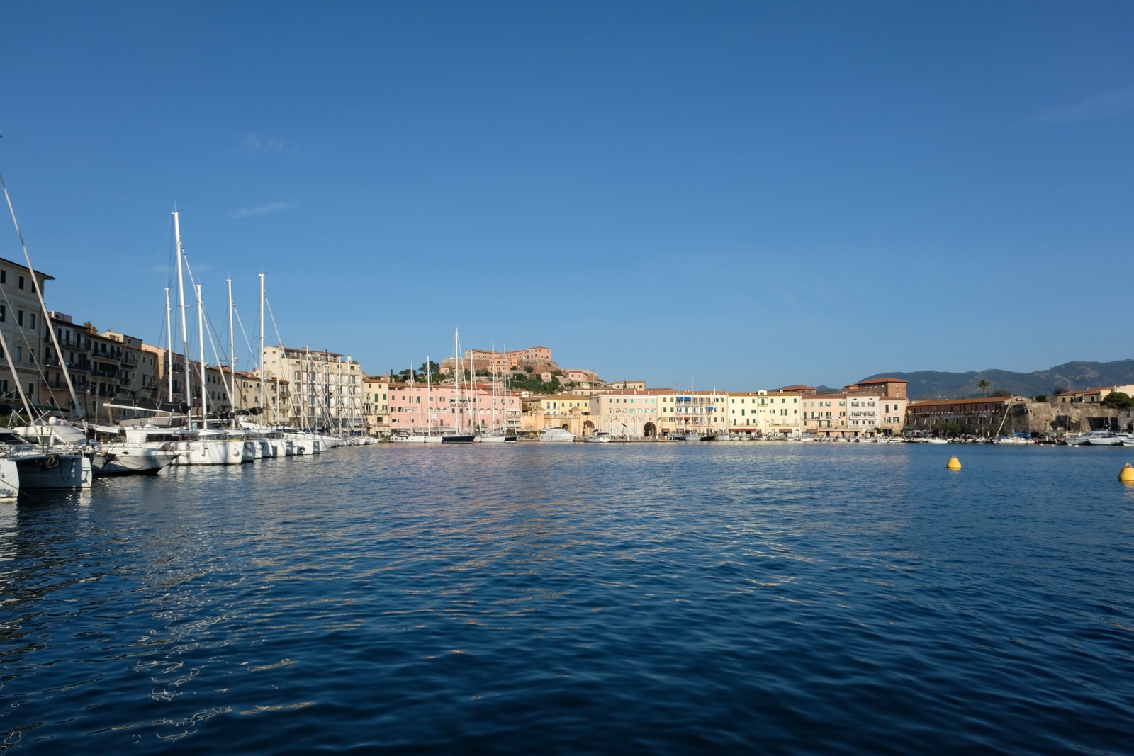 Elba like utenfor Suvereto Galleribilde