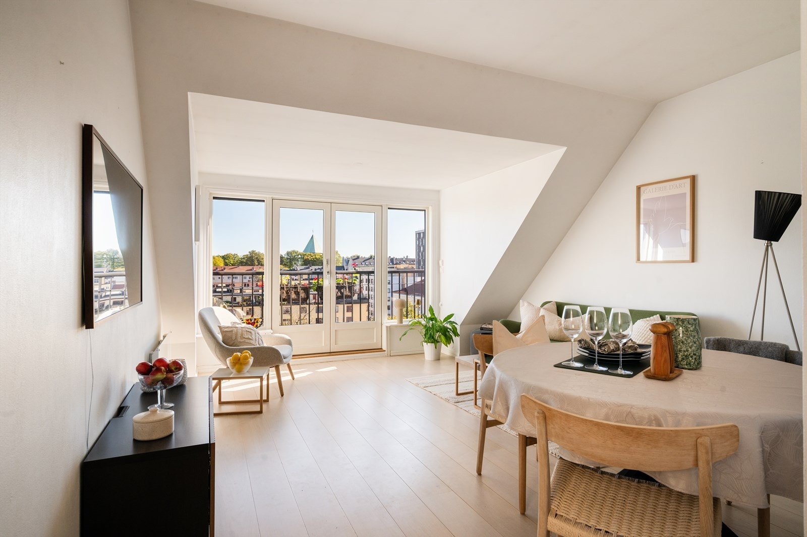 Herlig, stemningsfull utsikt fra leiligheten. Galleribilde