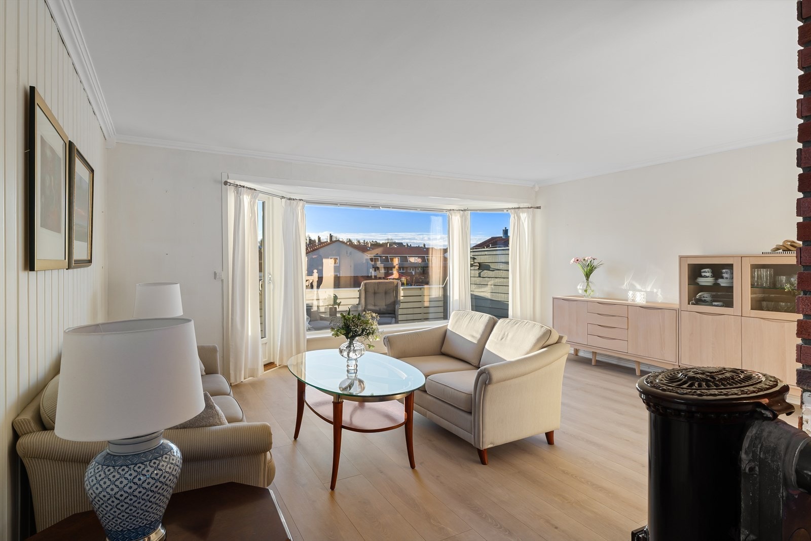 Pent laminatgulv som ble lagt for ca. 1 år siden Galleribilde