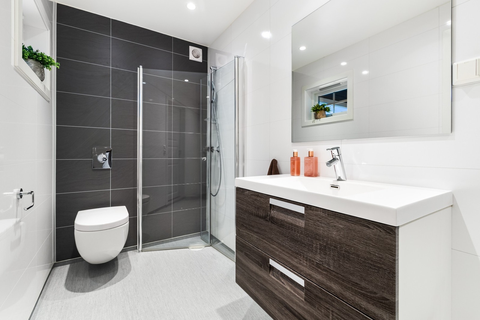 Bad/vaskerom Galleribilde