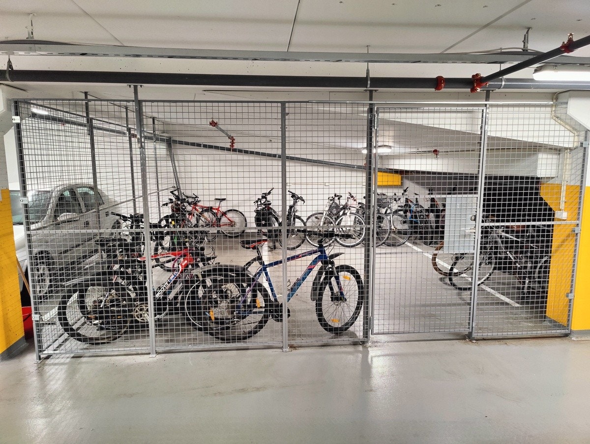 Sykkelparkering i U2 parkeringskjellaren Galleribilde