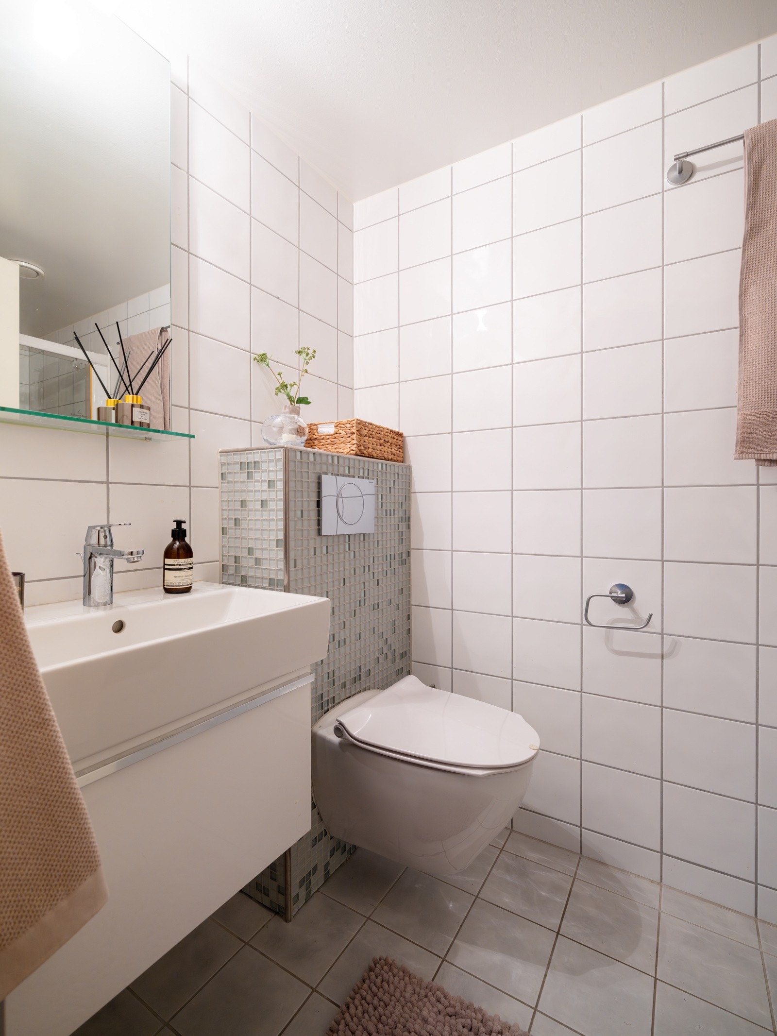 Badet ved entréen. Galleribilde