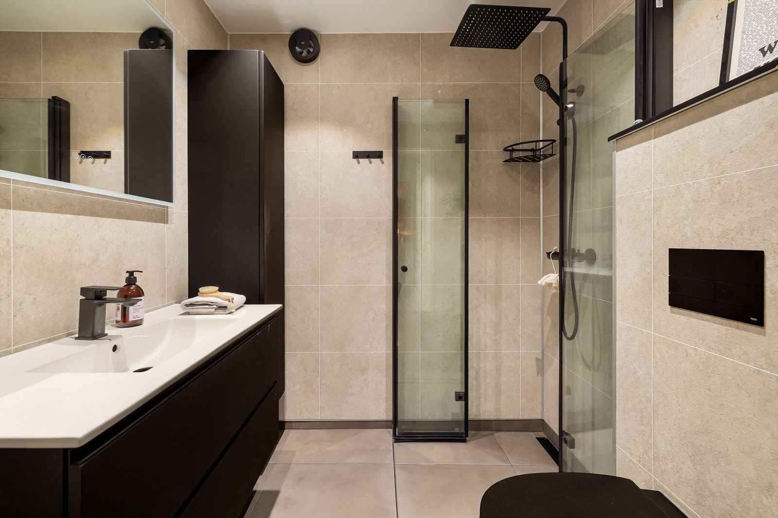 Flott bad fra 2024 med fine detaljer Galleribilde