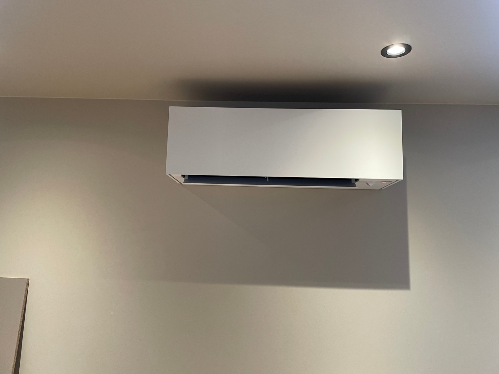 Ny varmepumpe (toppmodell) gir rimelig oppvarming. Galleribilde