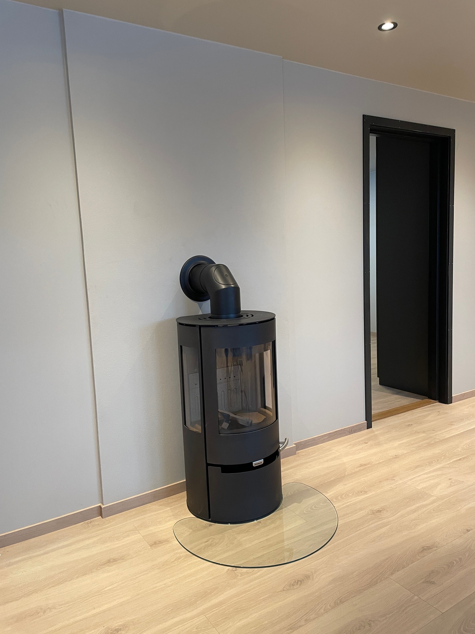 Vedovn for kos på kalde dager Galleribilde