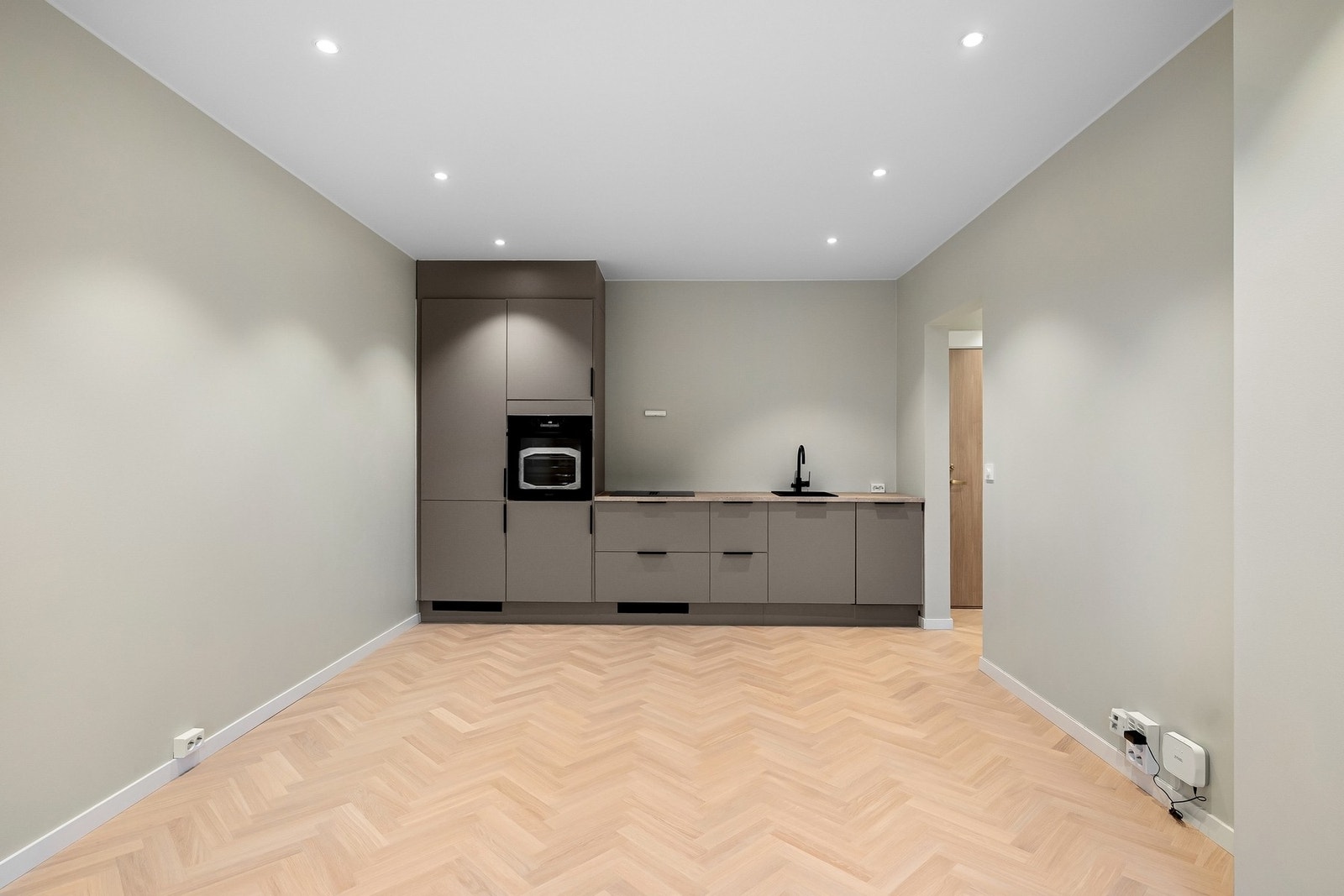 Helt nytt kjøkken i 2025 fra den danske kvalitetsleverandøren HTH. Galleribilde