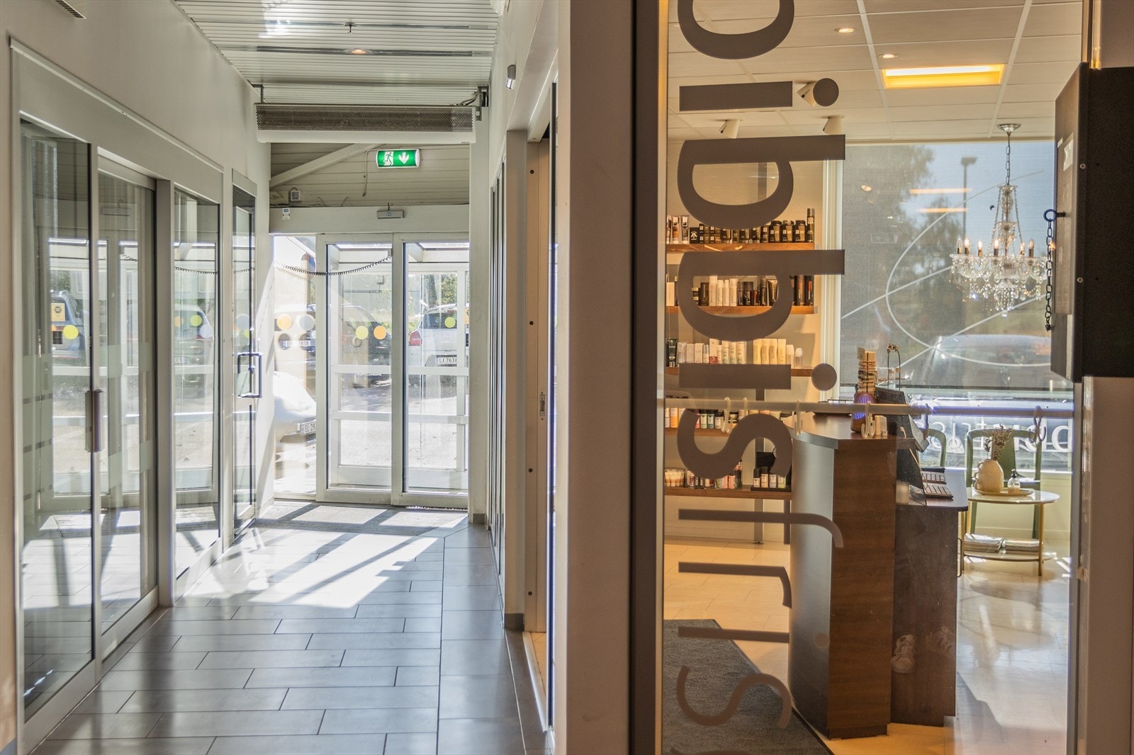 Olsrød park byr også på frisørsalong! Galleribilde