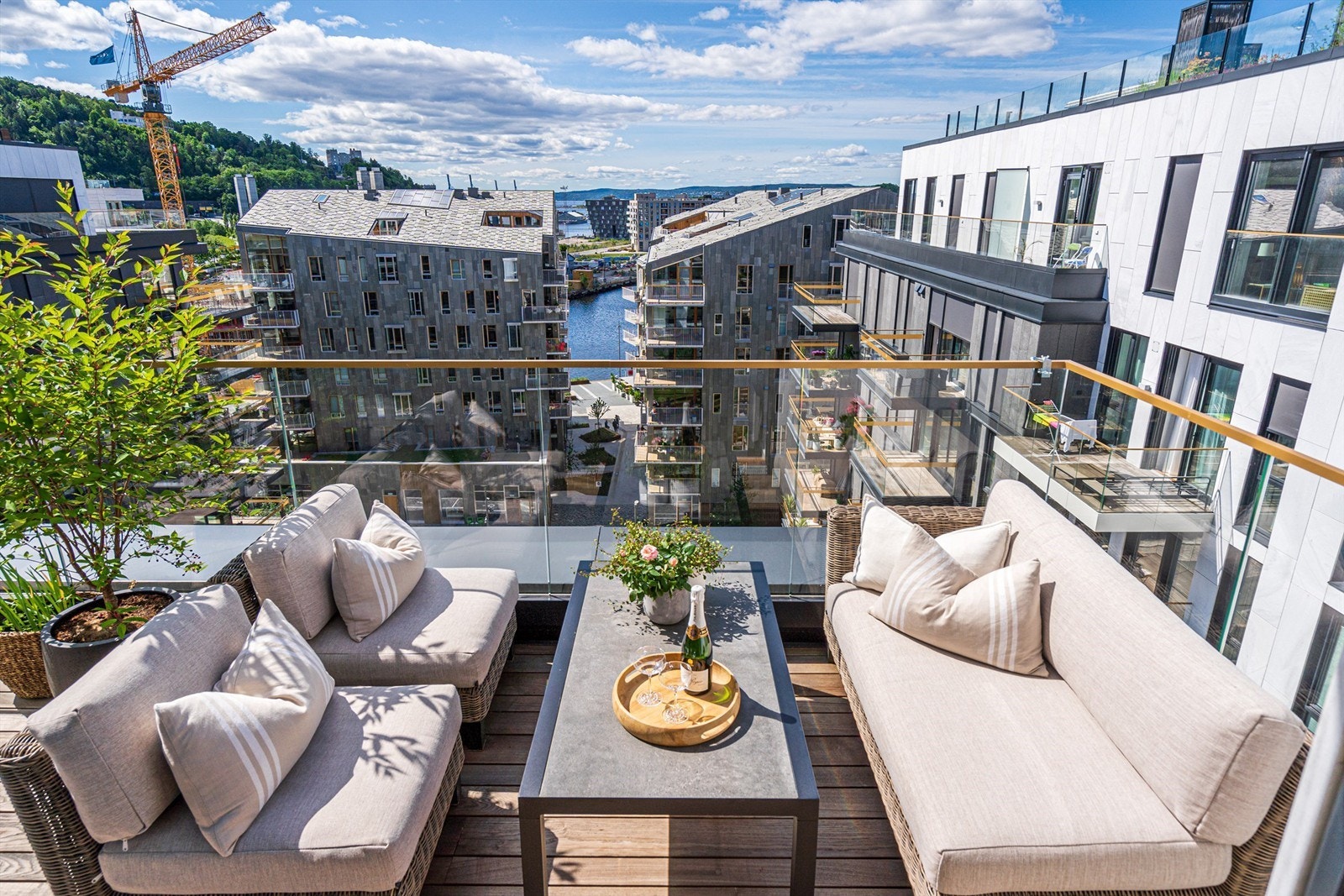 Utsikt over fantastiske Bispevika Galleribilde