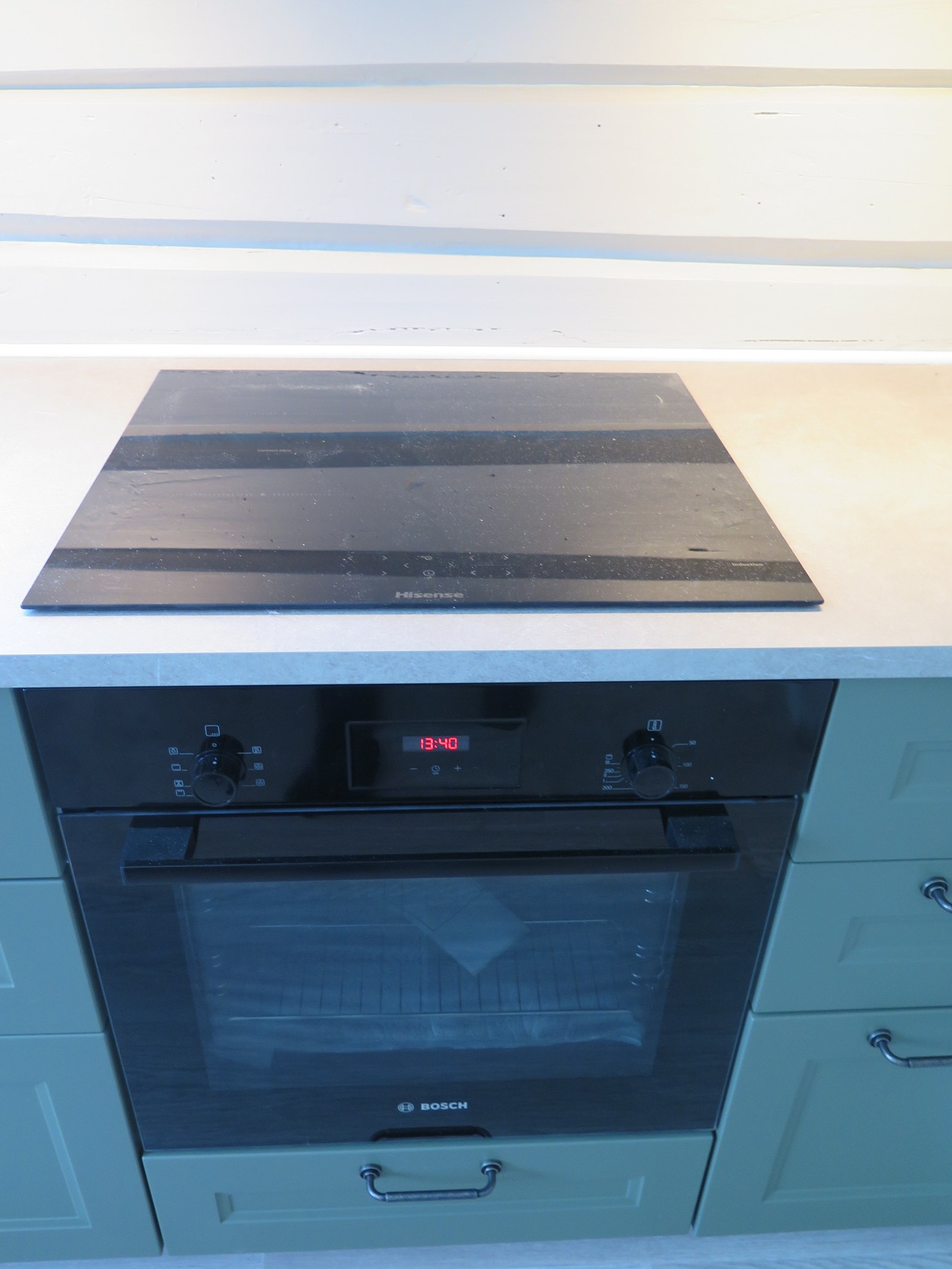 Induksjonstopp og komfyr. Galleribilde