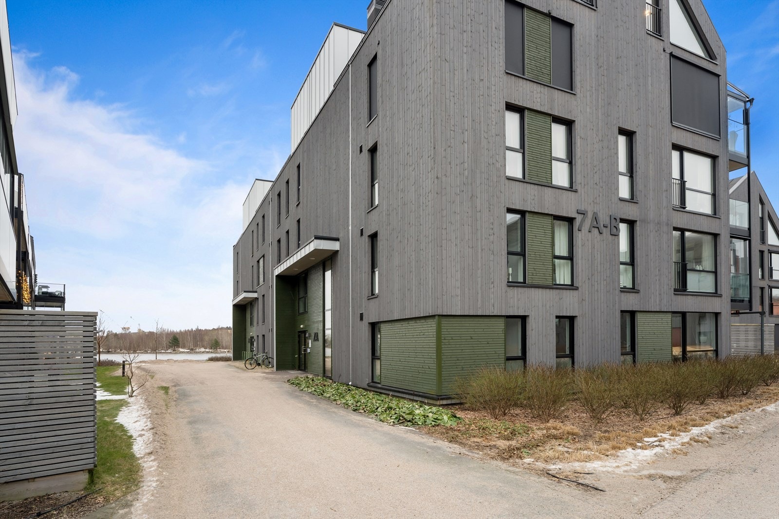 Bygget er fra 2020 og holder en gjennomgående moderne standard. Galleribilde