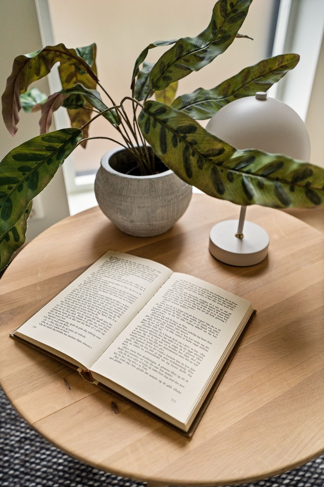 En lys og nøytral base gjør det enkelt å innrede etter egen stil. Galleribilde