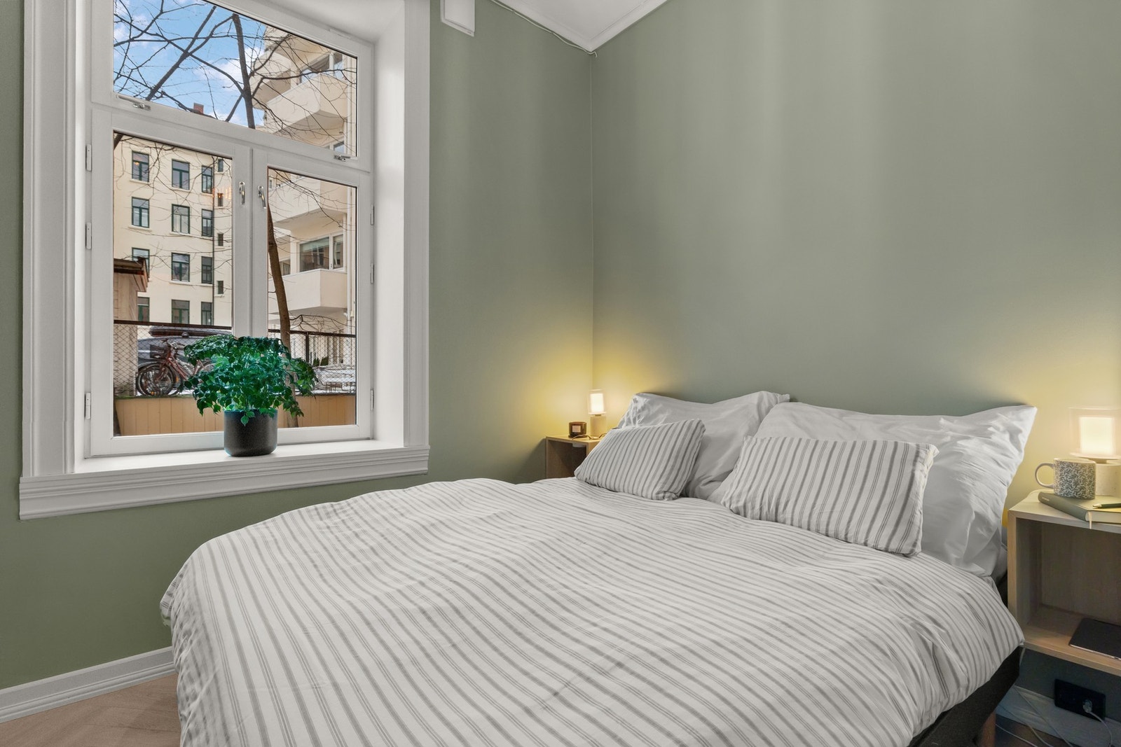 Videre har leiligheten to soverom. Galleribilde