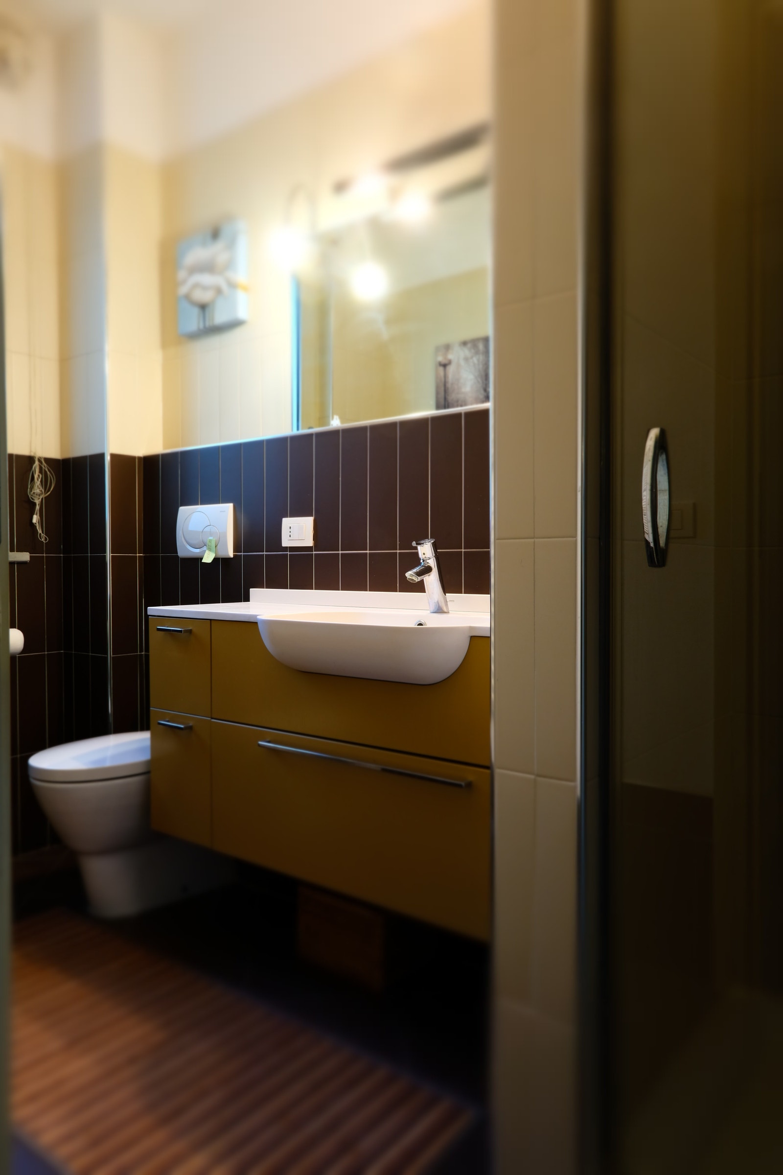 Greie bad i begge etasjer. Galleribilde