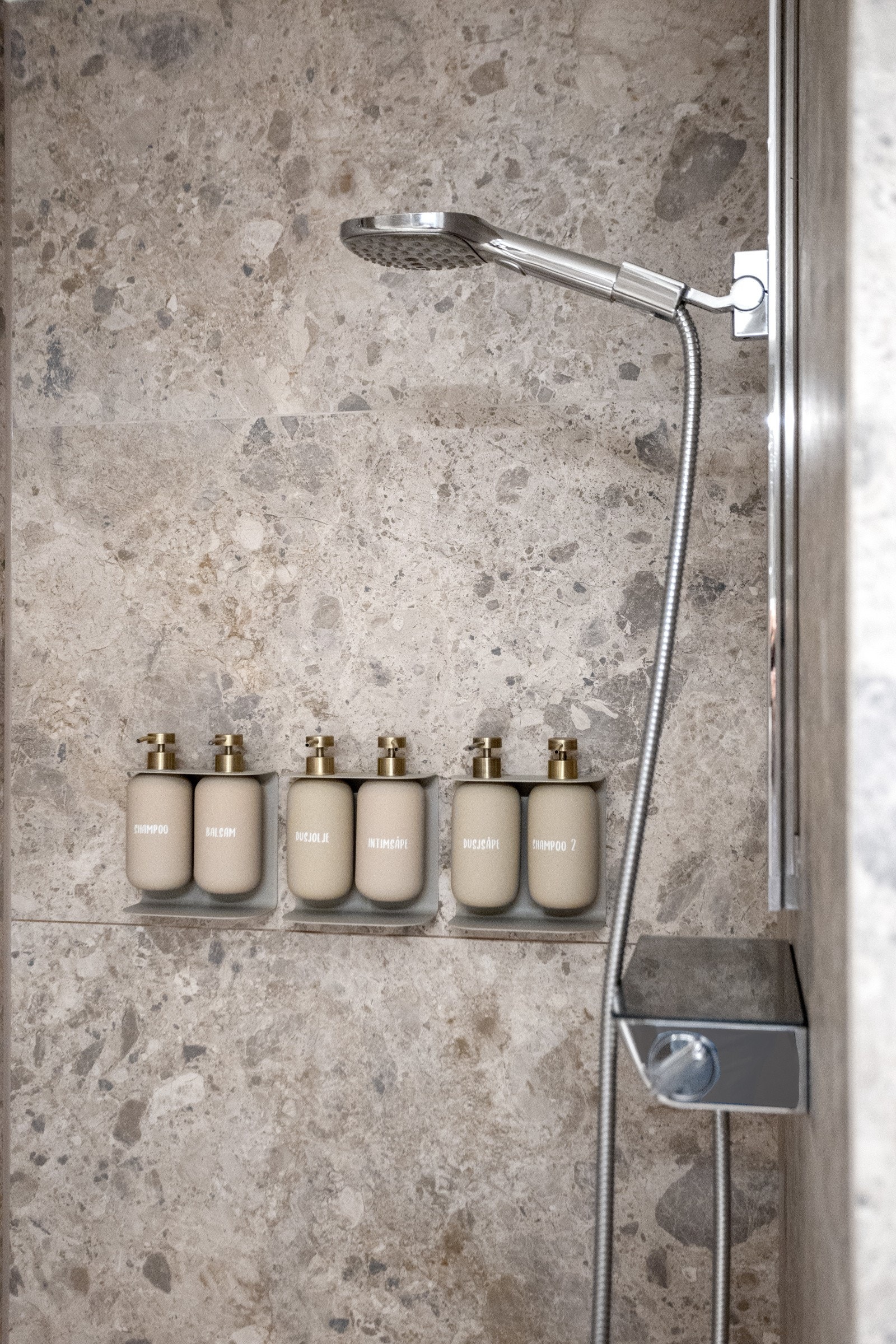 Detaljfoto dusj Galleribilde