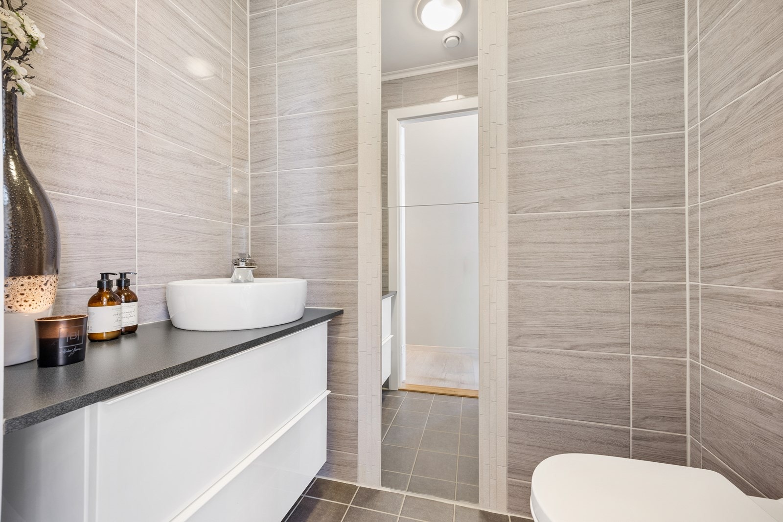 Praktisk toalett i 2. etasje. Galleribilde