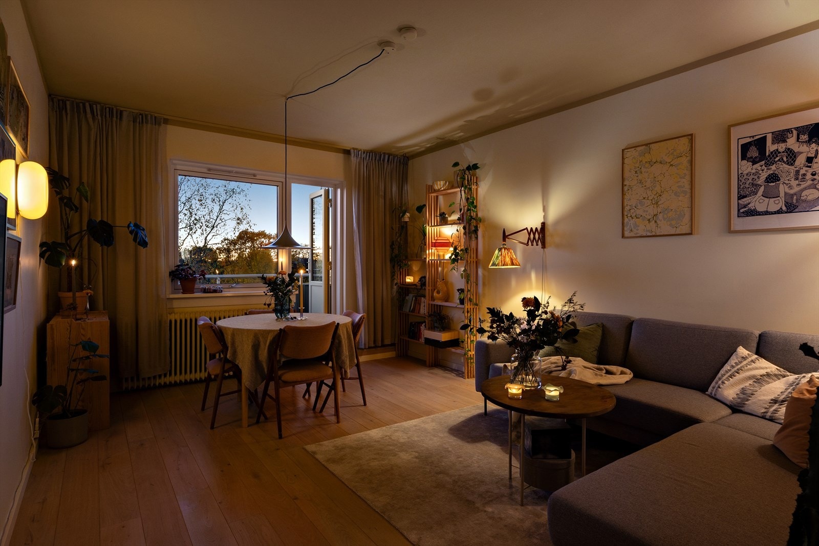 Dette er leiligheten for deg som vil kombinere urbant liv med naturskjønne omgivelser, og som gir deg nærhet til både kultur, kaféer, kollektiv og vakre turområder. Galleribilde