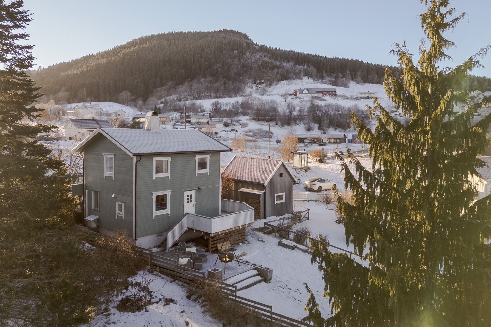 Innbydende hjem i naturskjønne omgivelser Galleribilde