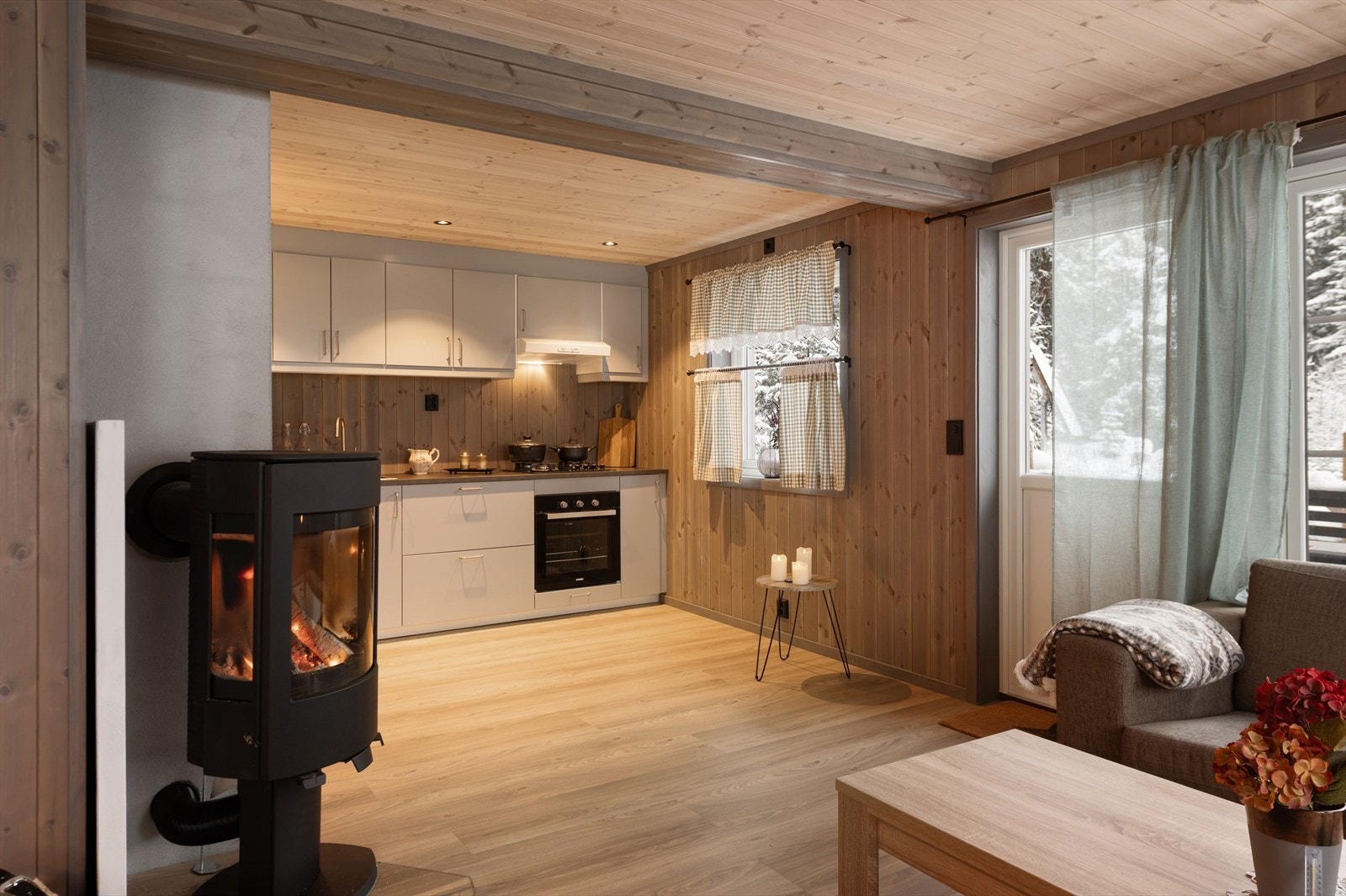 Peisovn som gir en lun og god atmosfære. Galleribilde