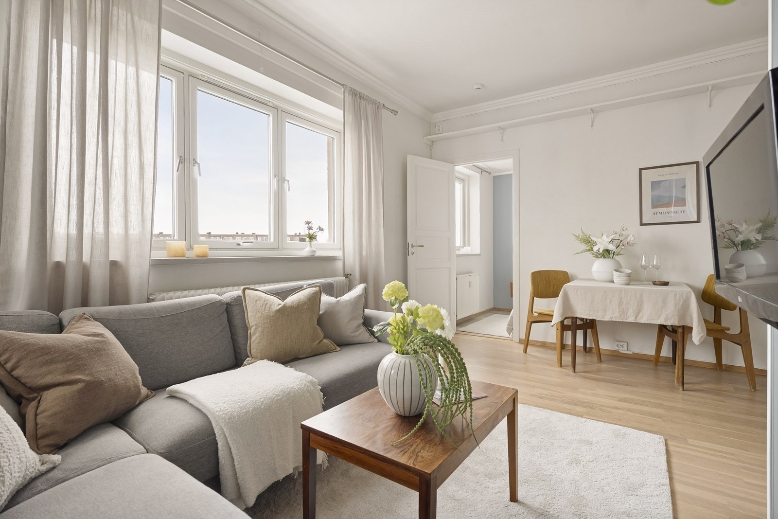 En lys og innbydende 2-roms toppleilighet med sentral beliggenhet på Sinsen. Galleribilde