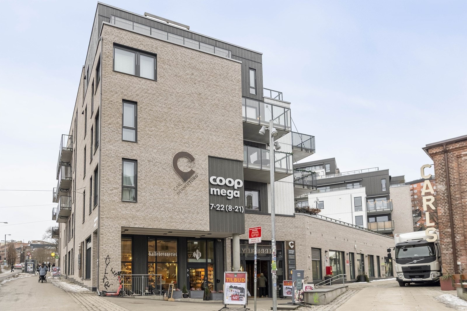 Her bor man kort avstand til Carl Berner Torg. Galleribilde