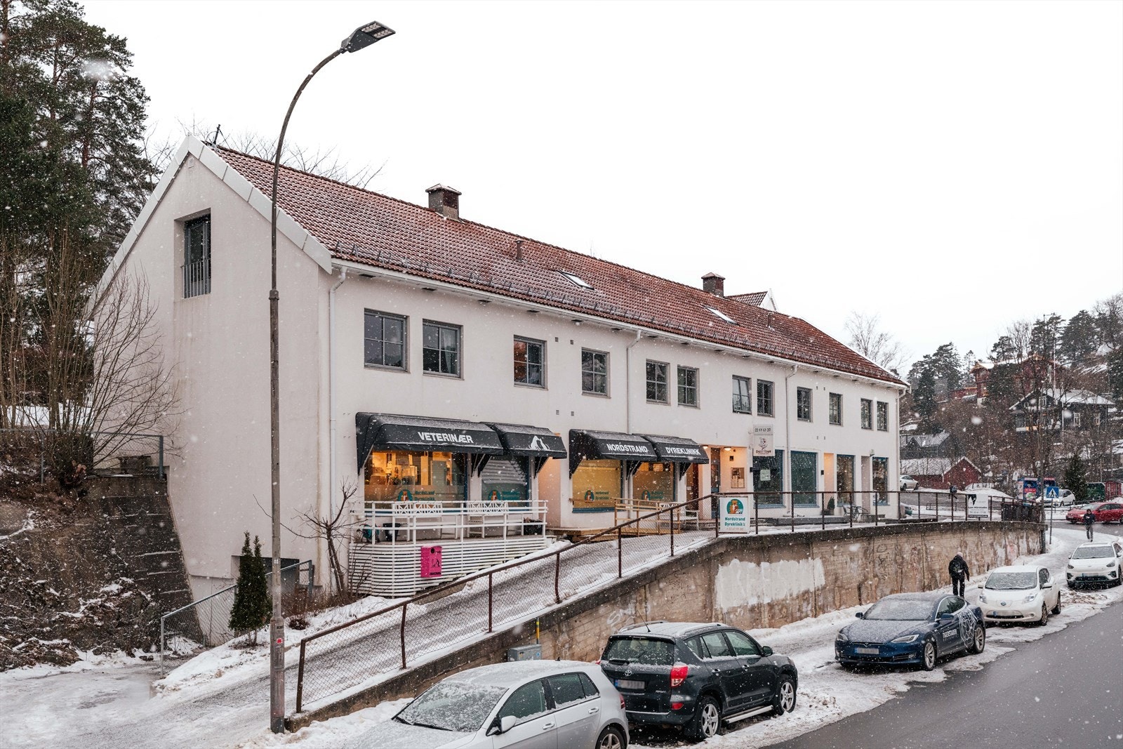Hverdagslogistikken er enkel med søndagsåpen Joker og posttjenester kun to minutters gange unna. Galleribilde