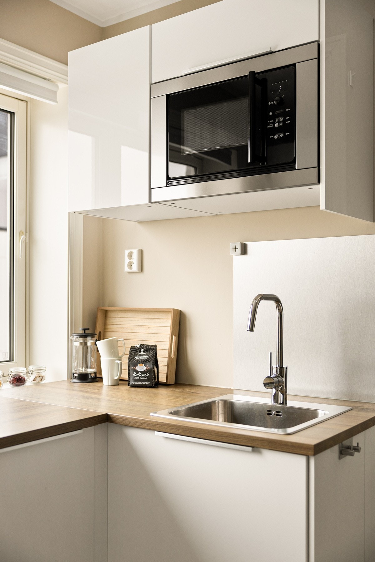 Hvitevarene medfølger salget. Galleribilde