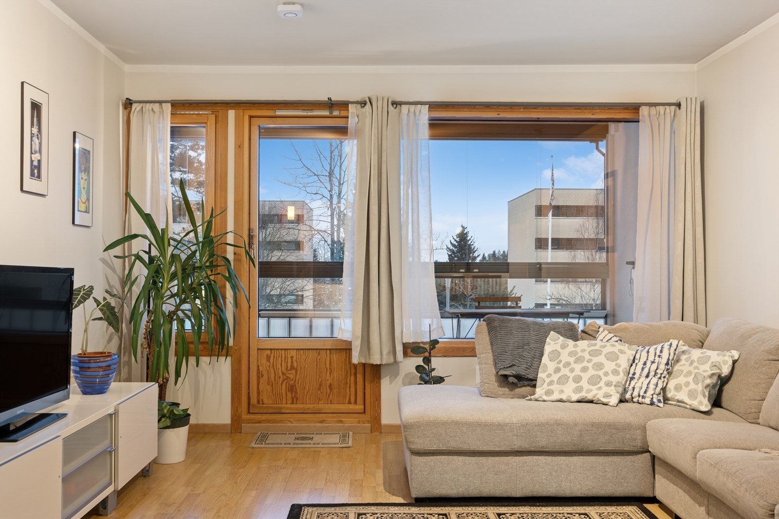 Varmtvann er inkludert i felleskostnader. Galleribilde