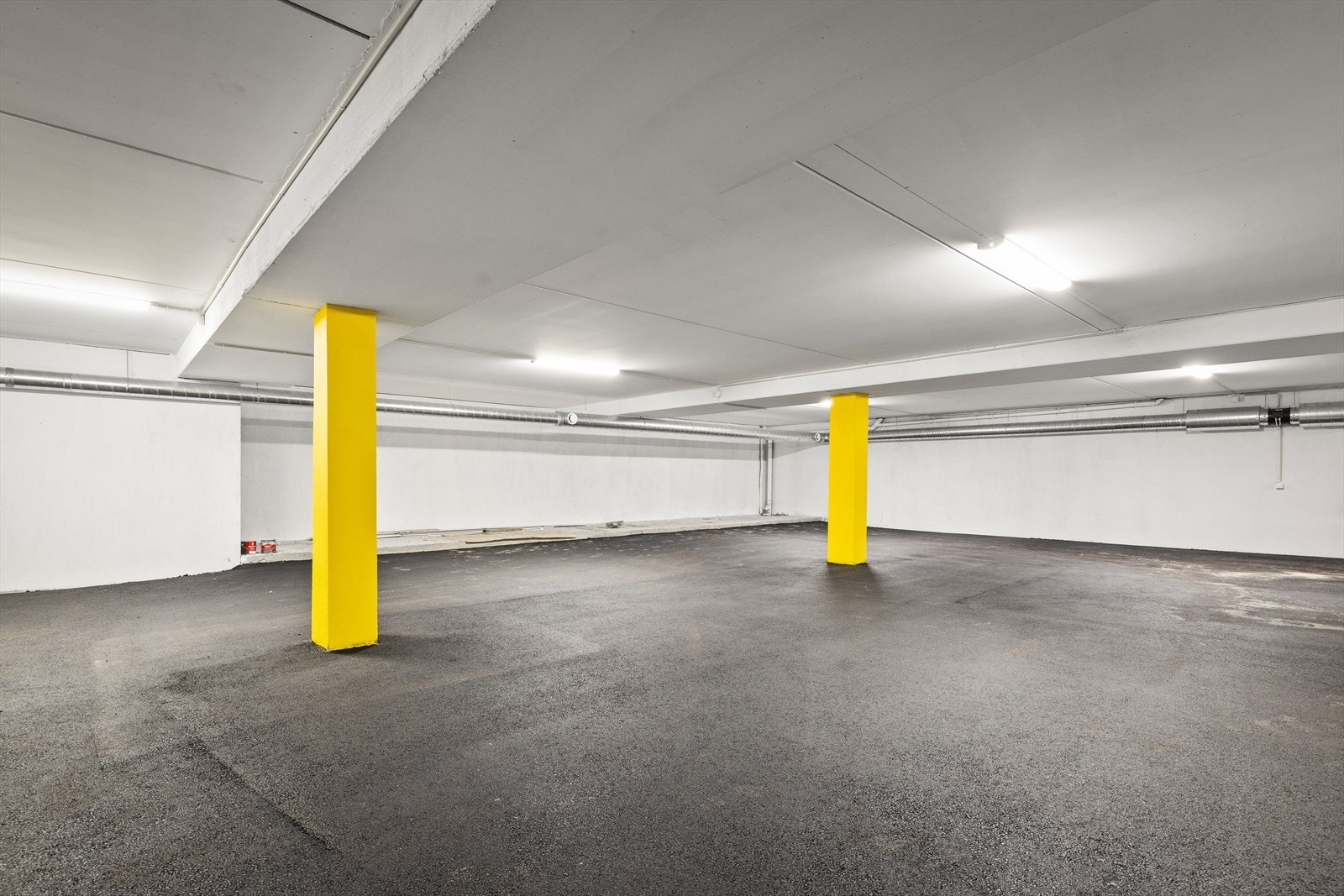 Det medfølger 1 parkeringsplass i underjordisk garasjeanlegg - Garasjeanlegget er på hele 324 m² Galleribilde