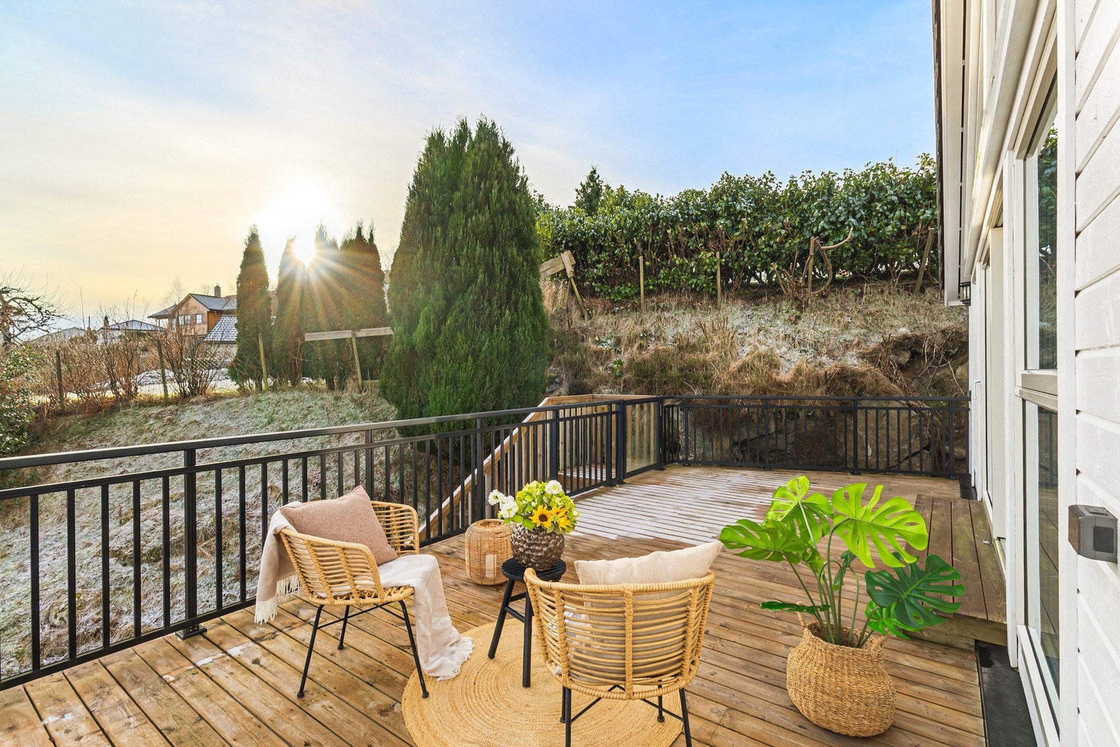 Her kan man innrede i ulike soner for å skape en lun og funksjonell uteplass Galleribilde