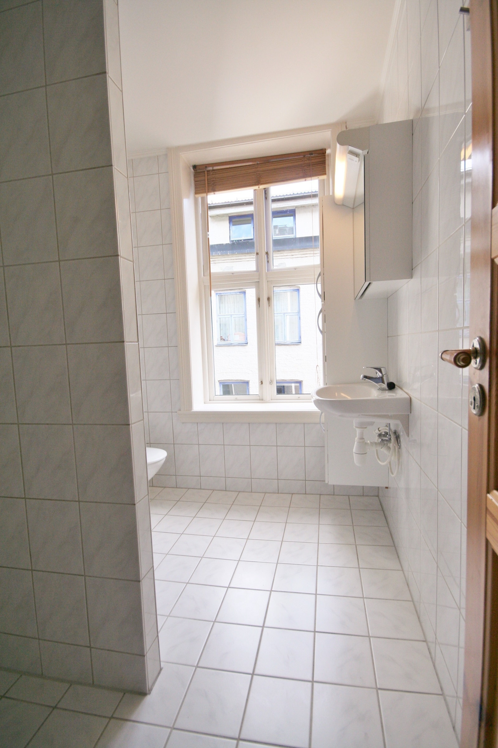 Spa avdelingen. Svært lyst og fint Galleribilde