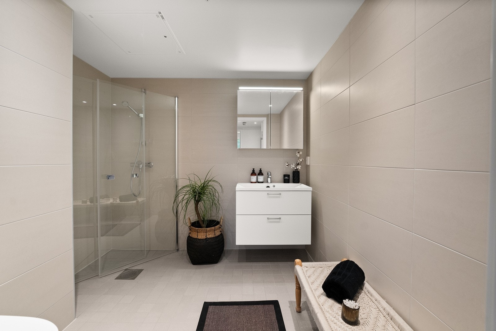 Bad nr.2. Galleribilde