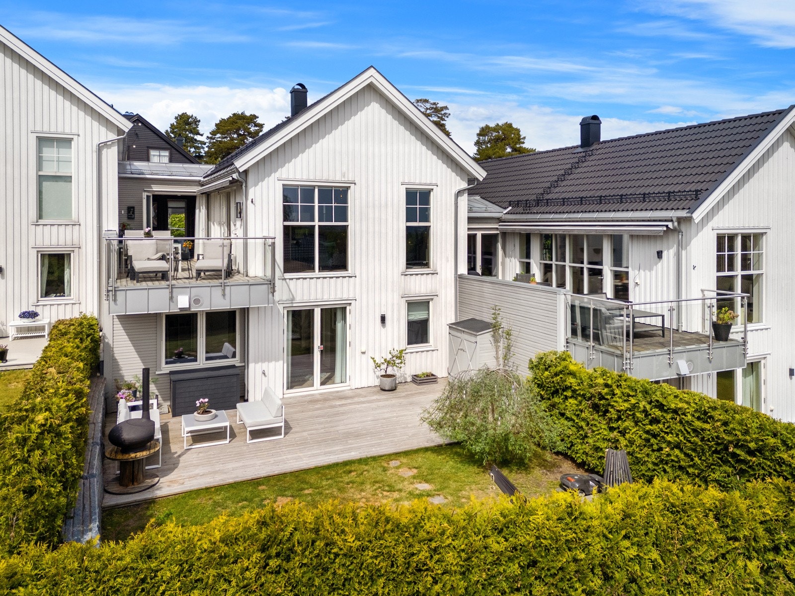 Velkommen til Damveien 44B Galleribilde