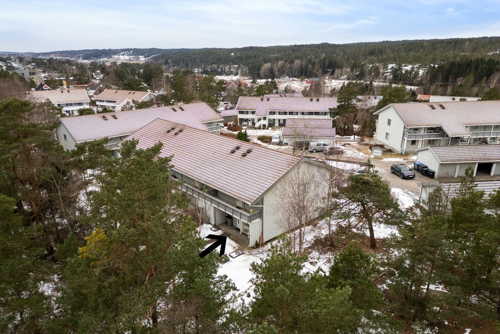 Leiligheten ligger i 1. etasje Galleribilde