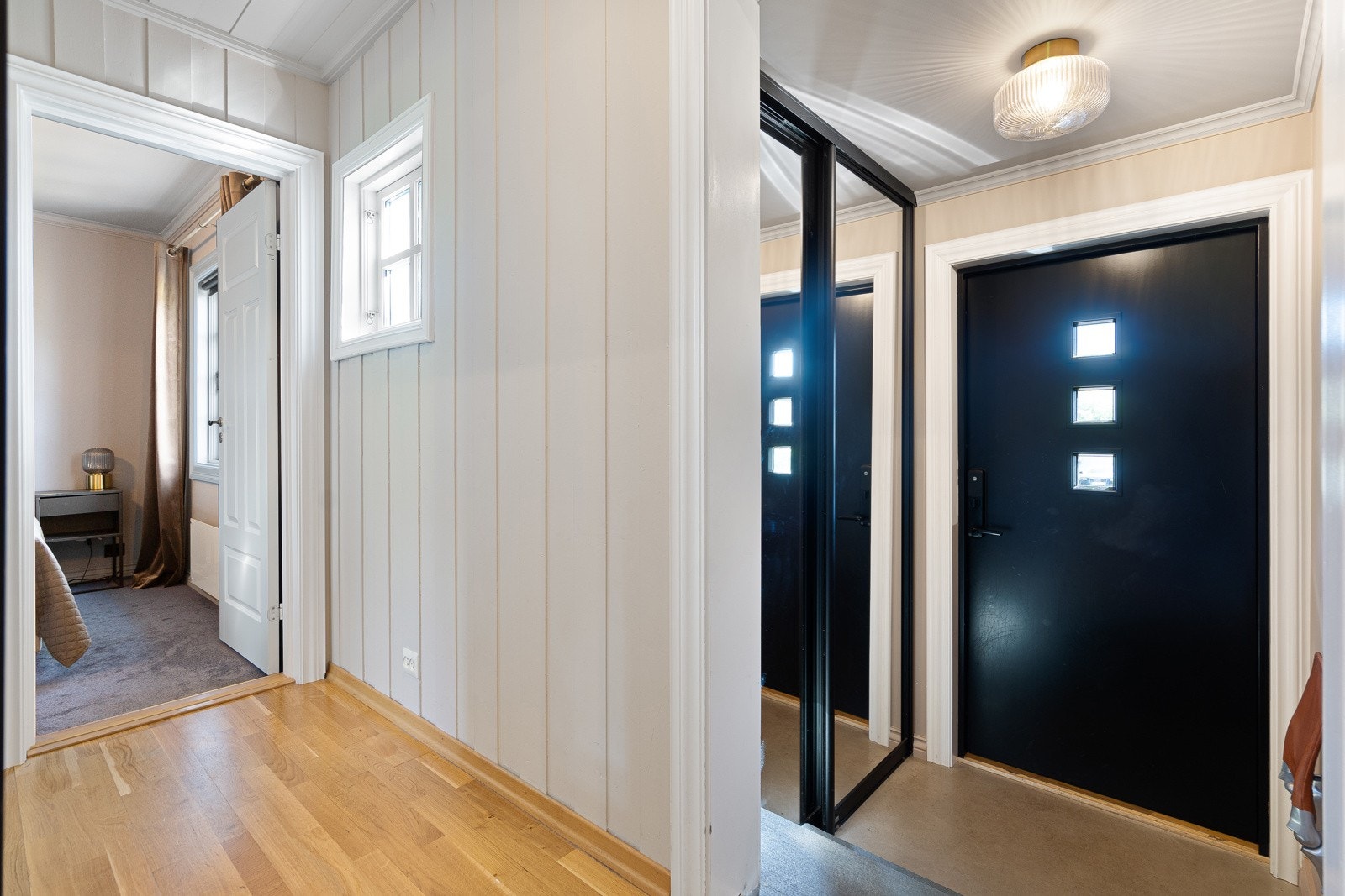 Gang og entré Galleribilde