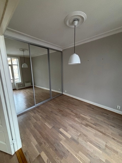 Store soverom, god skapplass Galleribilde