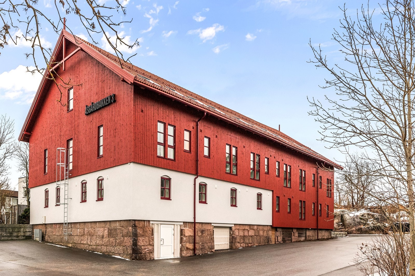 Fasade med kombinasjon av sjarm og oppgraderinger Galleribilde