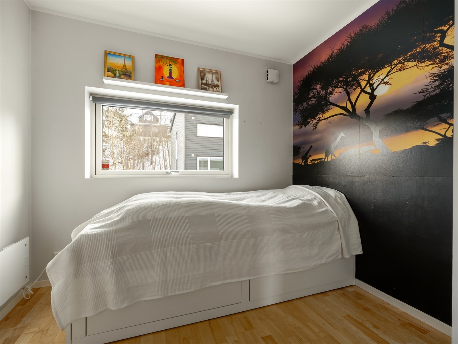 Soverom 2 er også av god størrelse som barnerom. Galleribilde