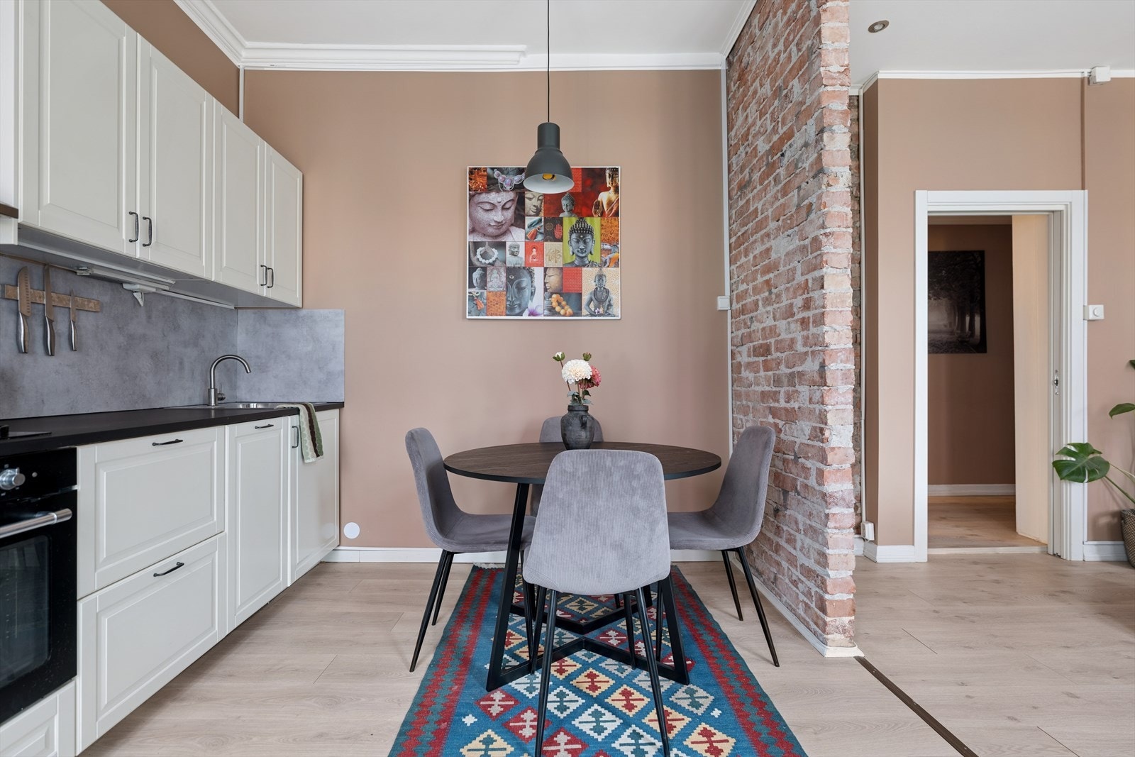 Her kan du fint samle venner og bekjente til sosiale sammenkomster. Galleribilde