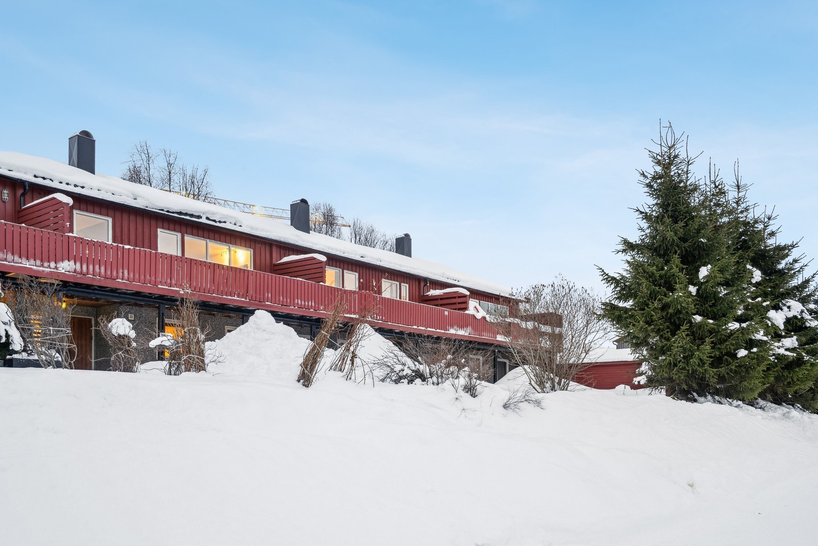 Velkommen til Hansine Hansens veg 112, her presentert av Eiendomsmegler1 Rødbanken v/Wenche Galleribilde