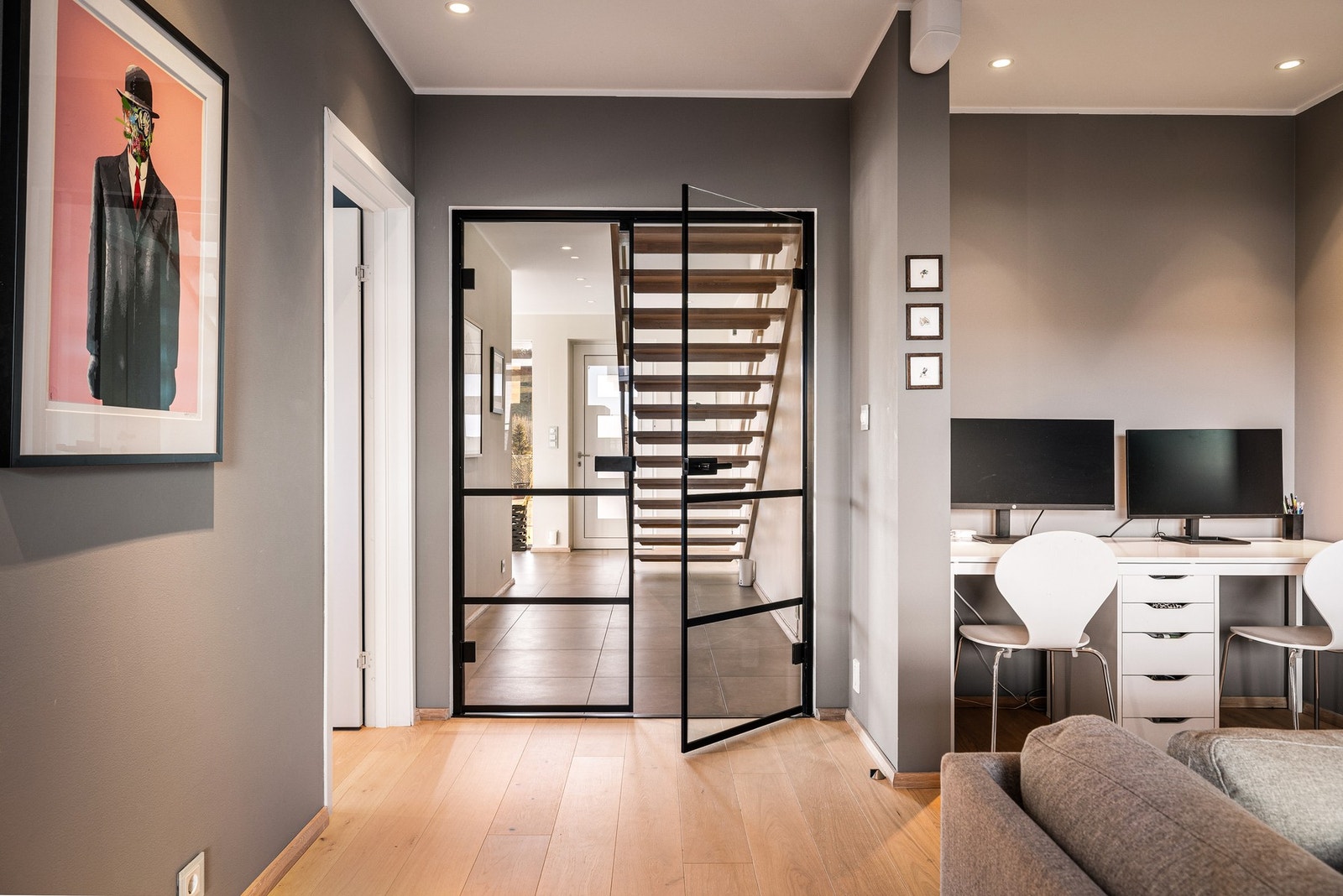 - Det er satt inn ny glassdør til TV-stuen i 2023 - Galleribilde