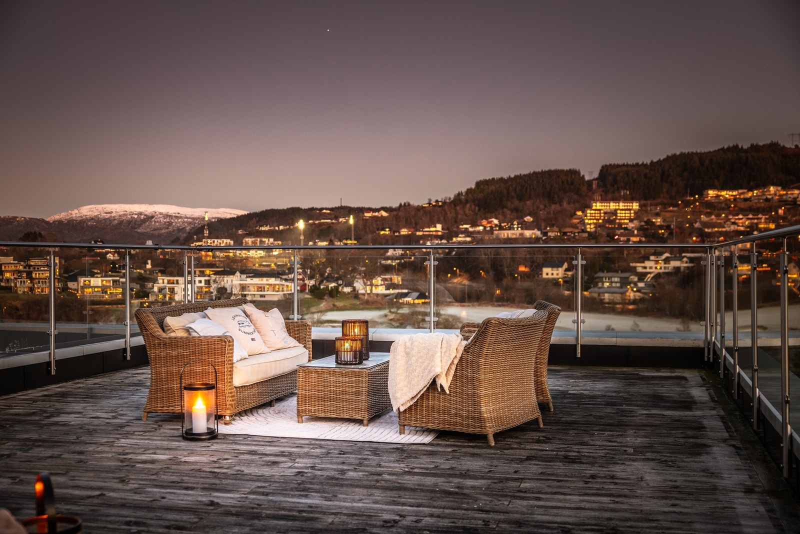 - Imponerende takterrasse på 70 kvm - Galleribilde