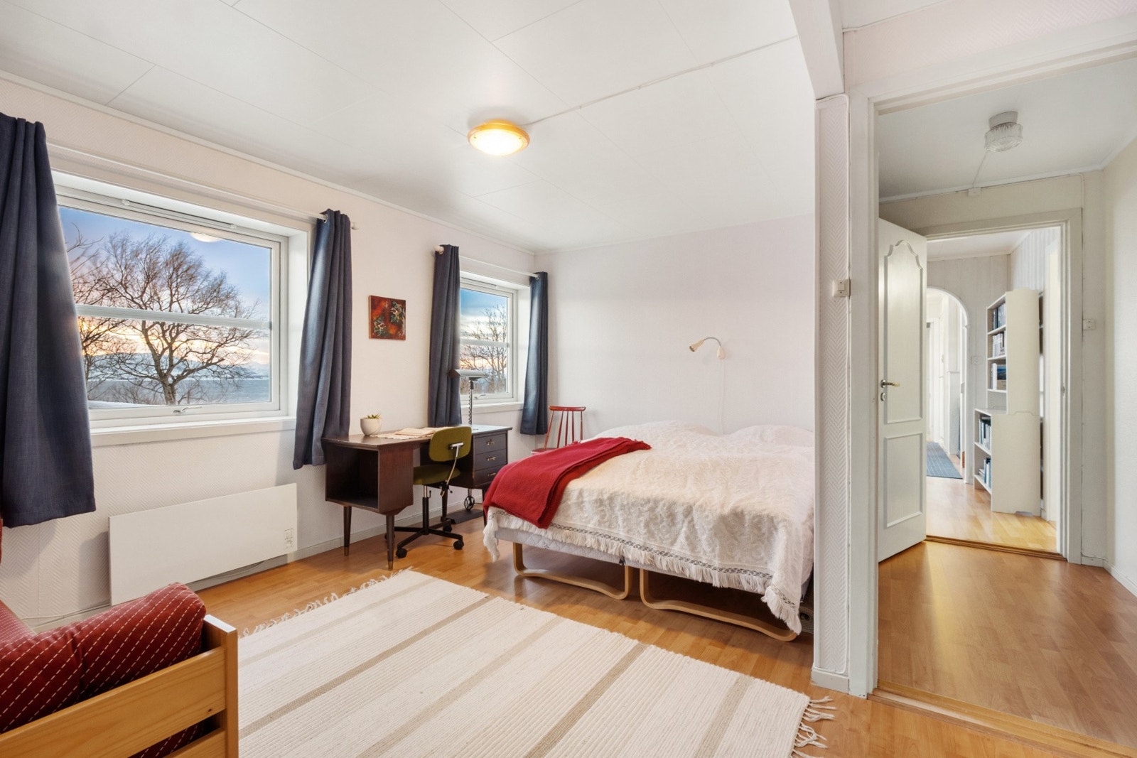 Soverom nr. 4. Galleribilde