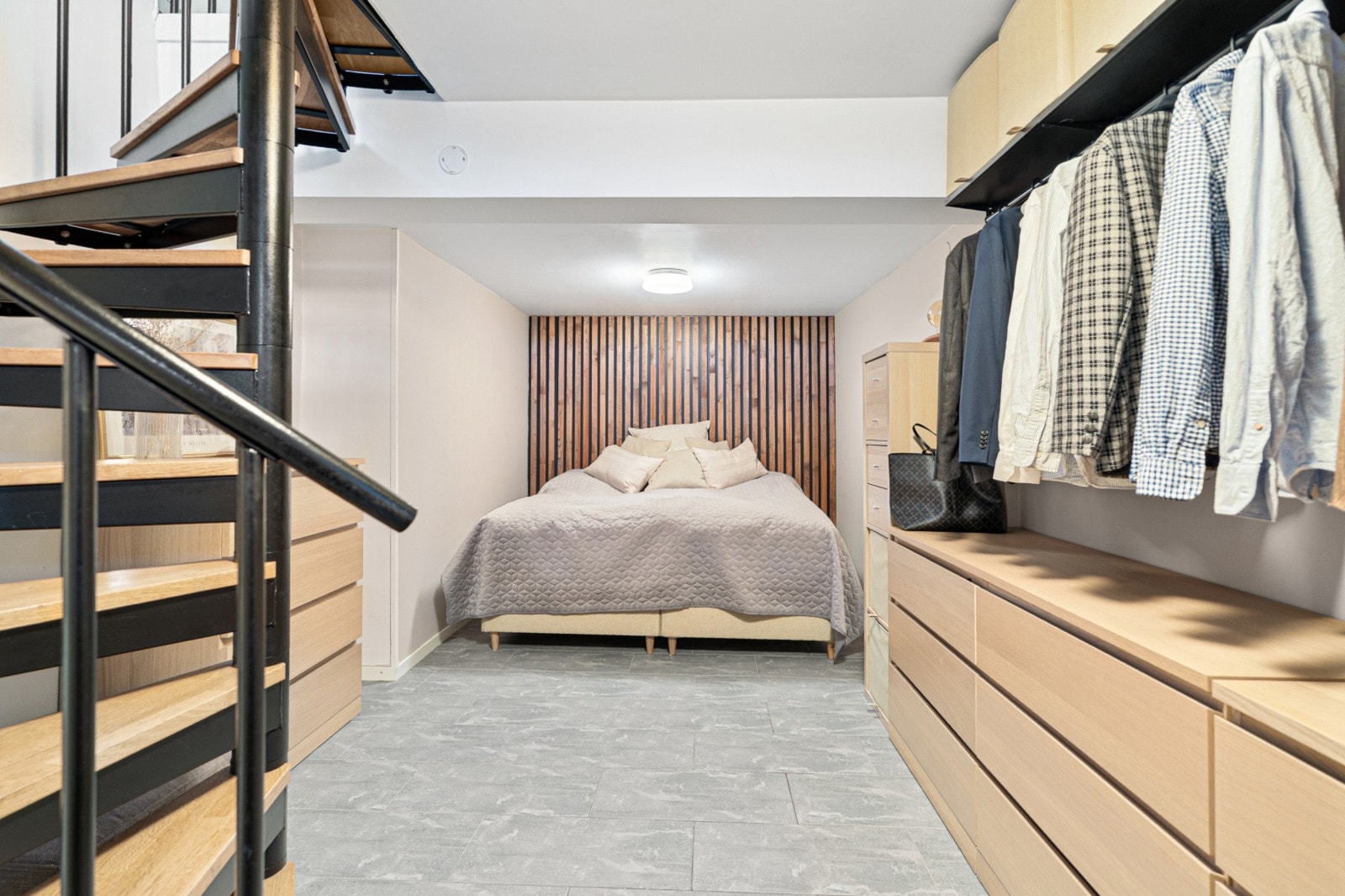 I sokkeletasjen finner man det største soverommet på drøye 17 kvadratmeter. Galleribilde