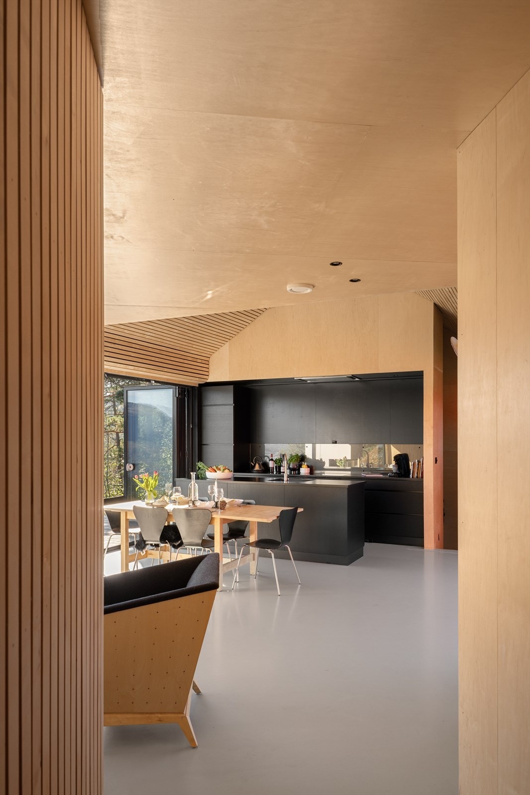 Varmekabler i alle gulv utenom soverom. Galleribilde