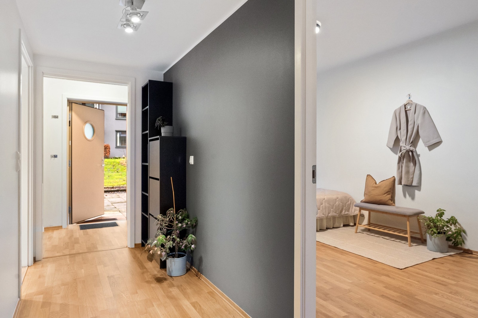 Inngangsparti Galleribilde