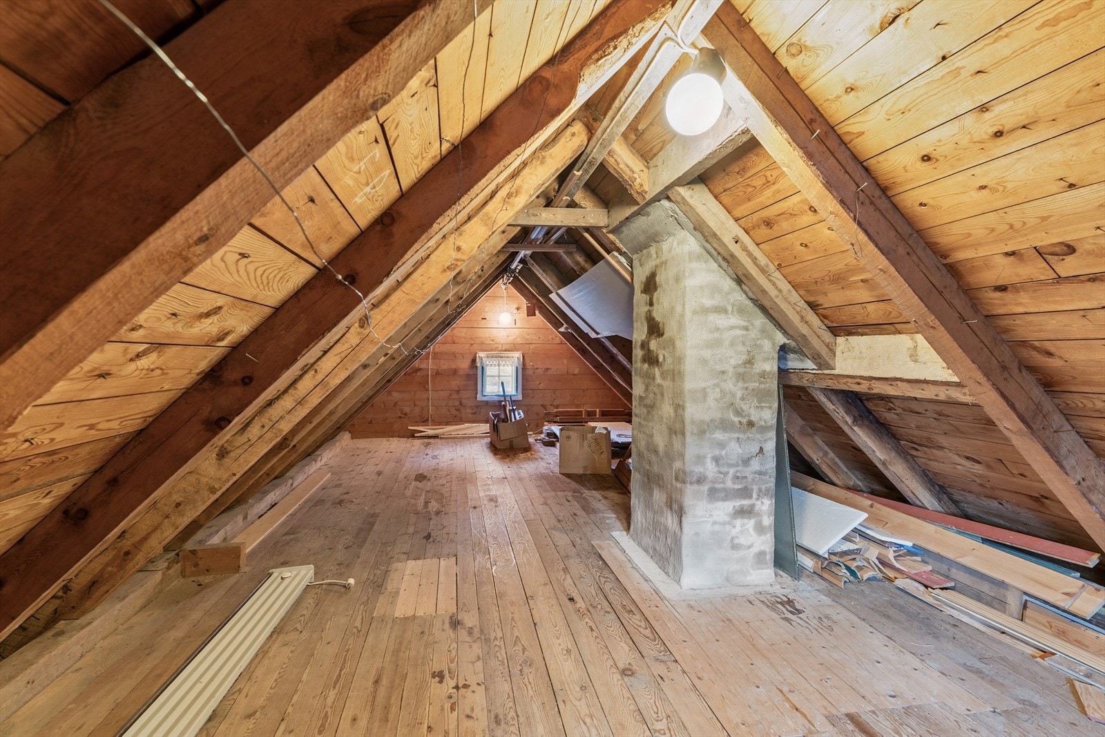 Stort kaldtloft for lagring med gulvareal på 32 kvm (ikke målbart) Galleribilde